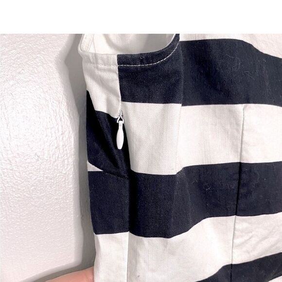 Sail to Sable Black White Wide Striped Soli Neck Gold Sleeveless Shift Dress L - Picture 5 of 8